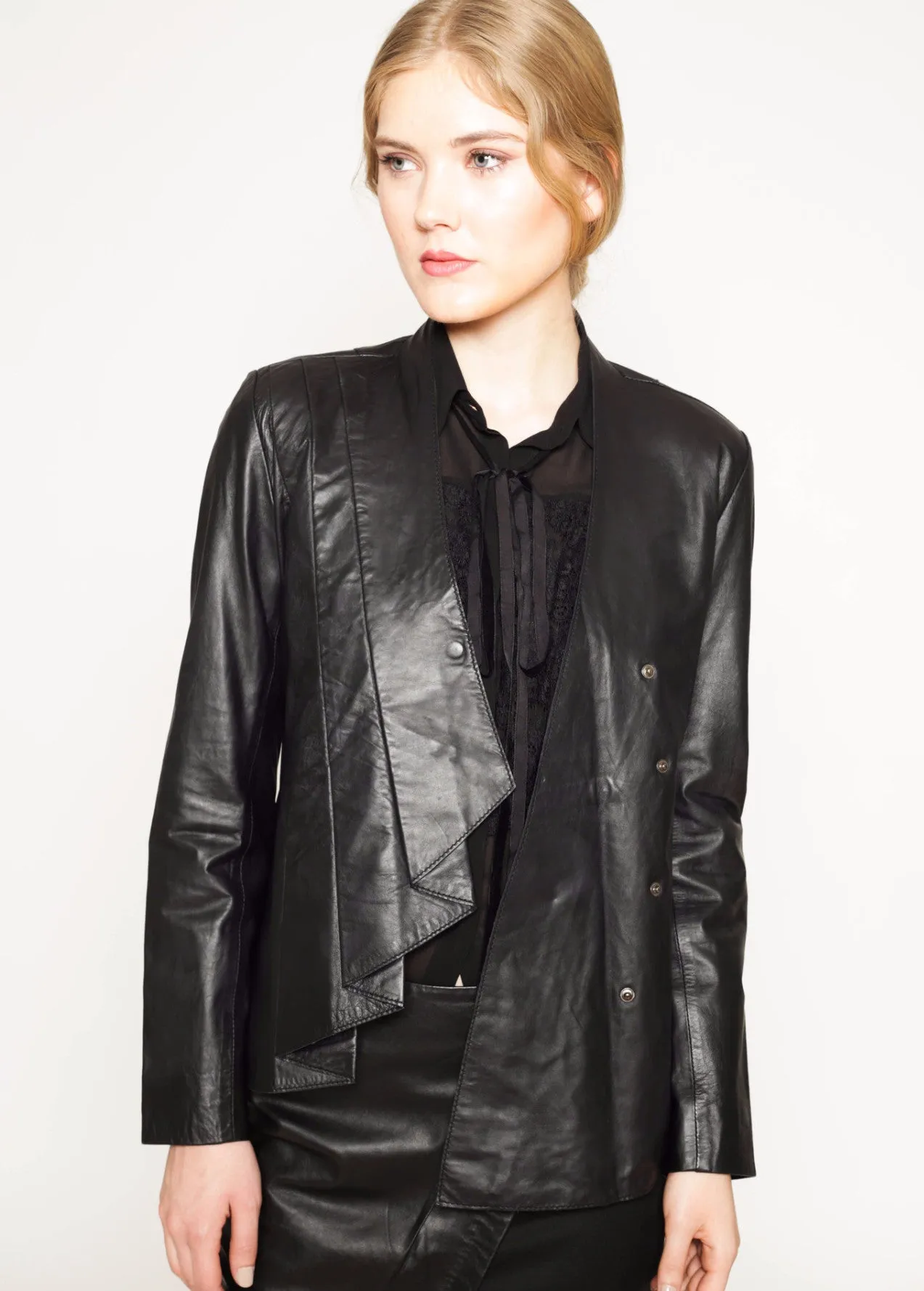 Folded pleats detail front leather jacket