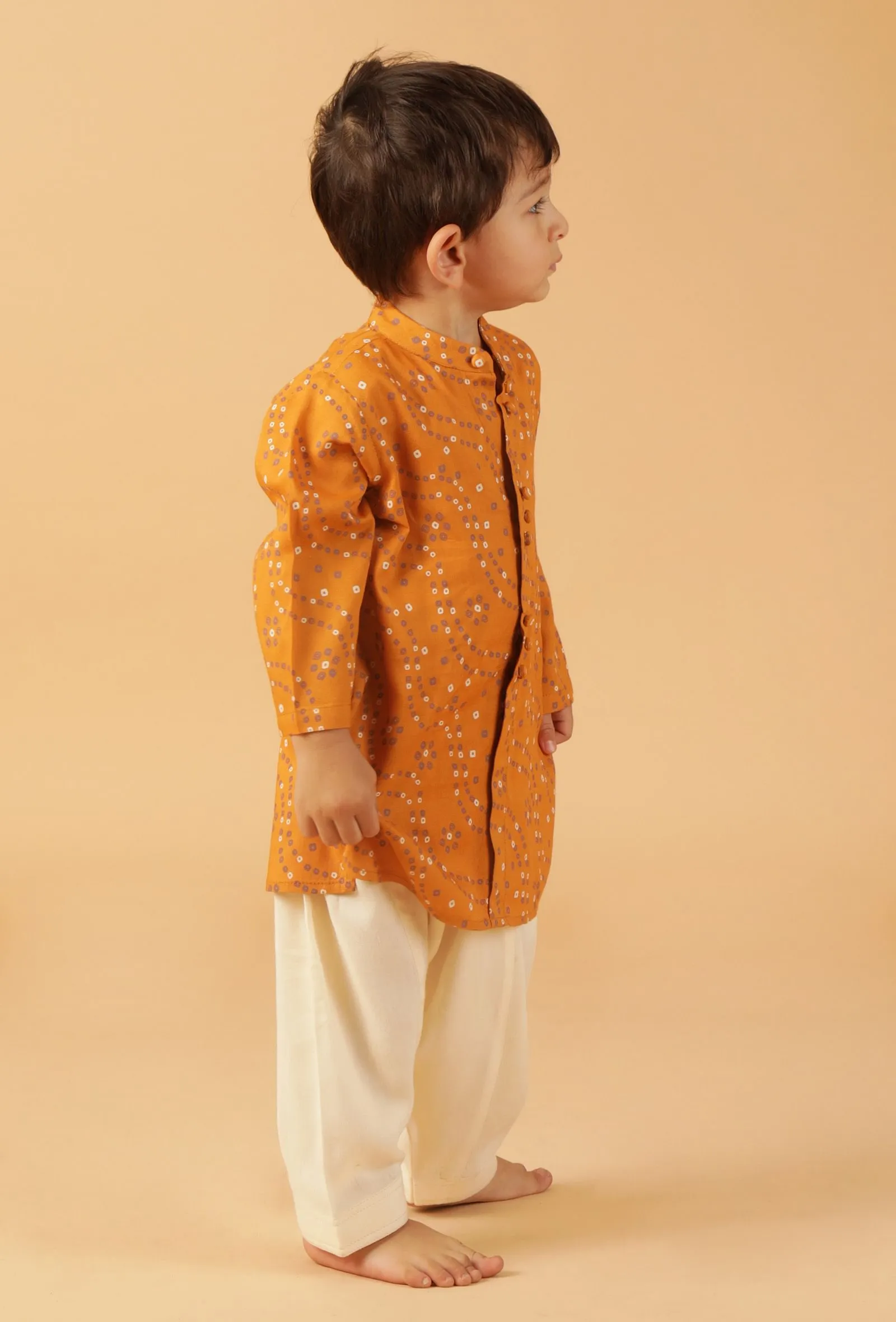 Set Of 2: Aadesh Orange Bandhani Rayon Kurta & Off-White Salwar Pant